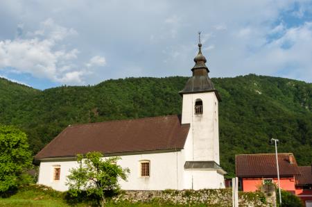 Cerkev v Zabočevem